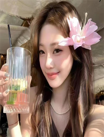 全民目击在线观看_国内精品一卡二卡三卡抖_疯狂大老千国语高清