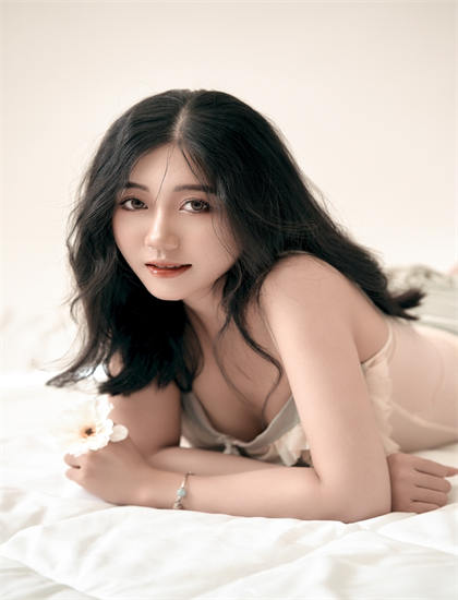 艺妓回忆录在线观看_圣伊皇家校草帮全文免费阅读_悲喜姻缘在线观看